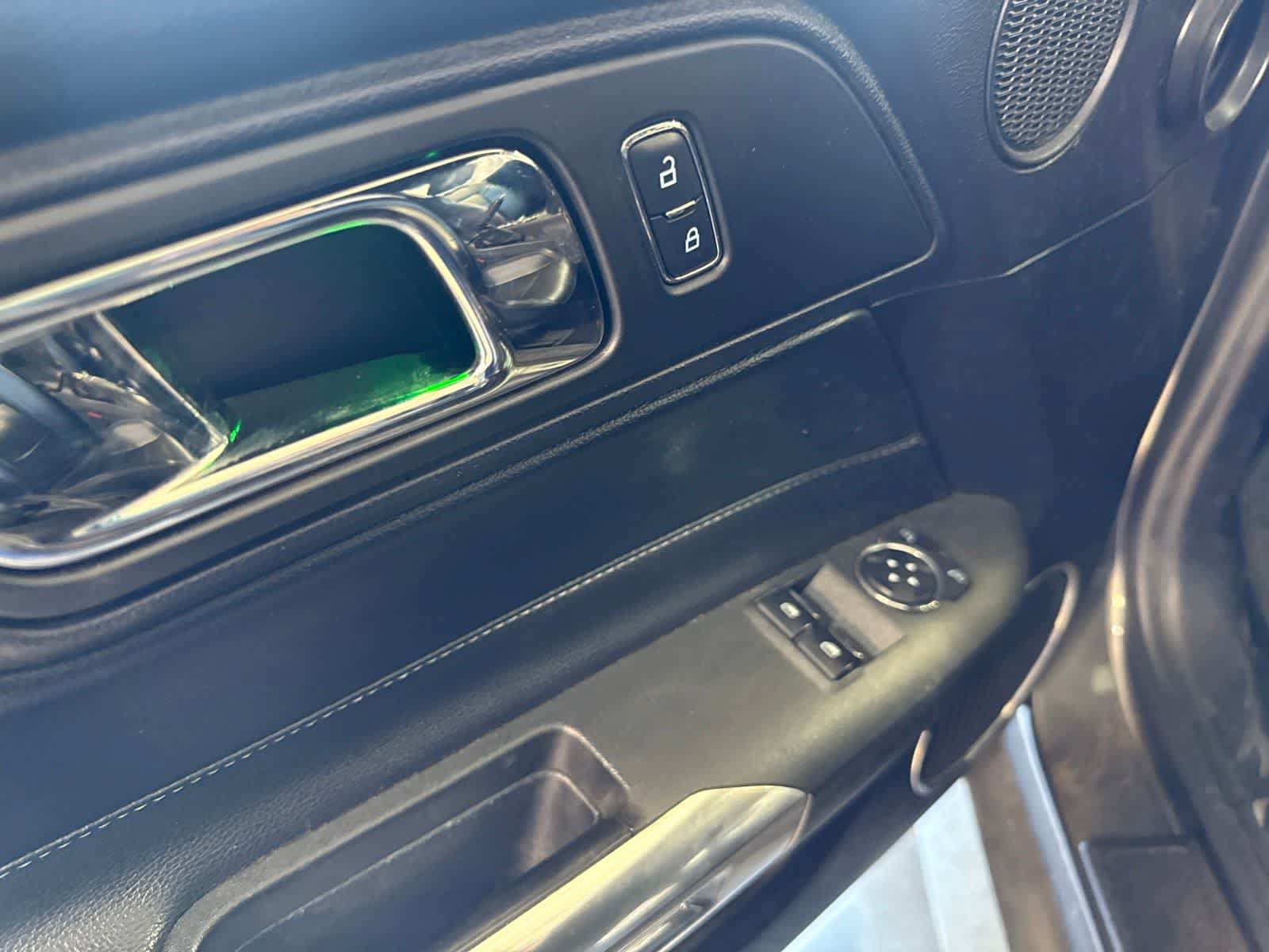 Used 2016 Ford Mustang GT Premium RWD image 16