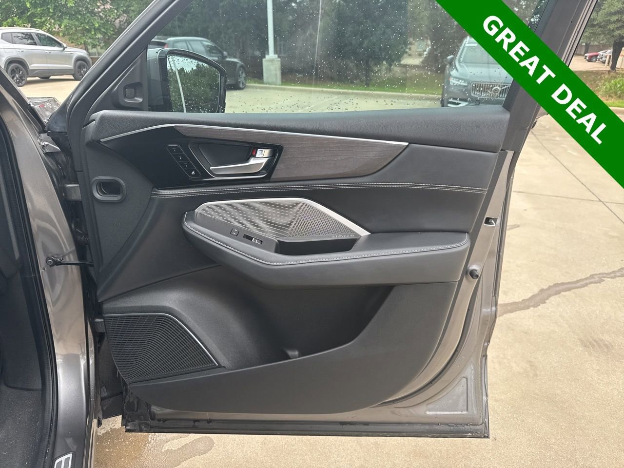 Used 2022 Acura MDX SH-AWD w/ Advance Package image 11