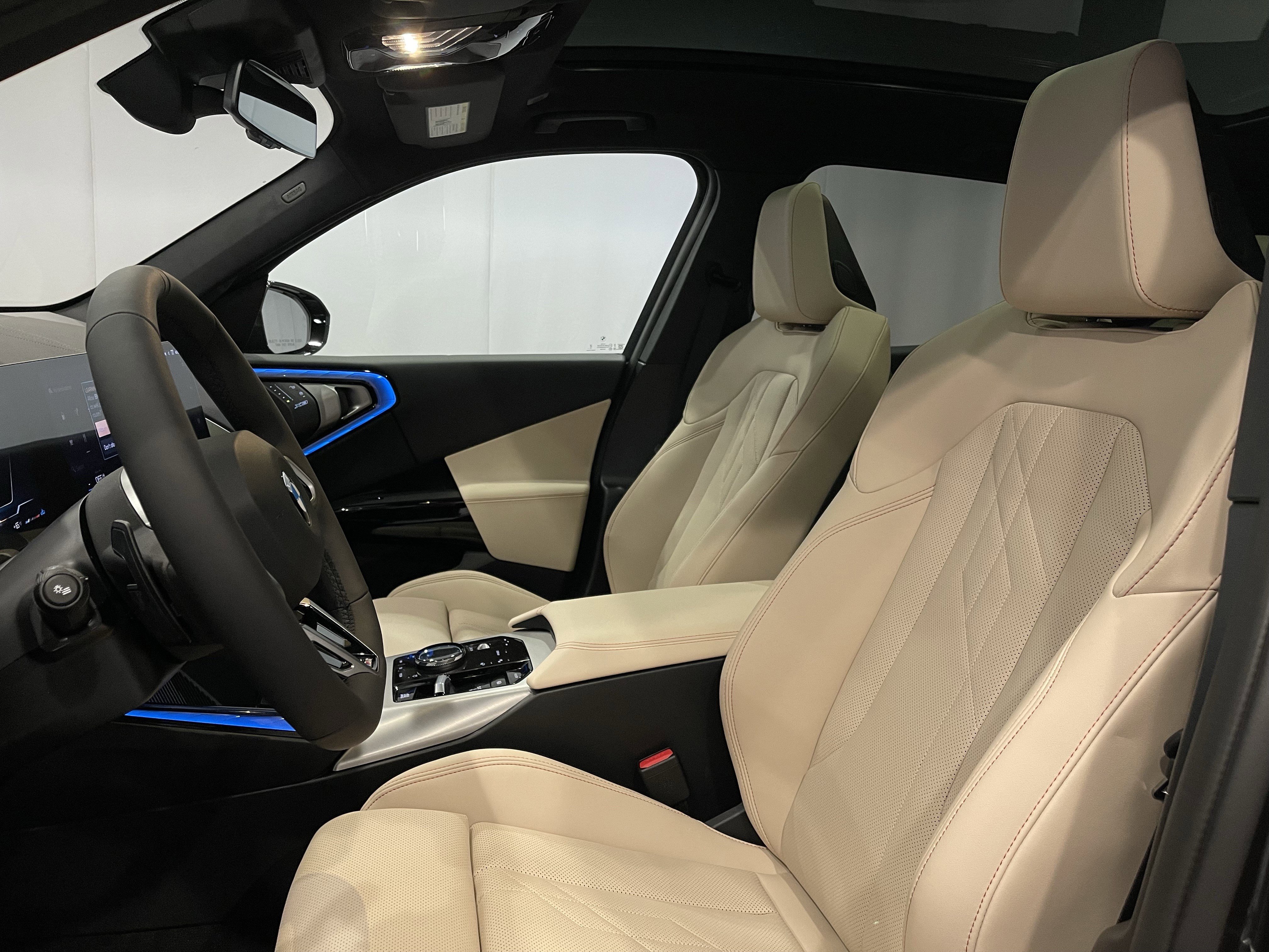 New 2026 BMW X3 xDrive30 w/ M Sport Package image 8