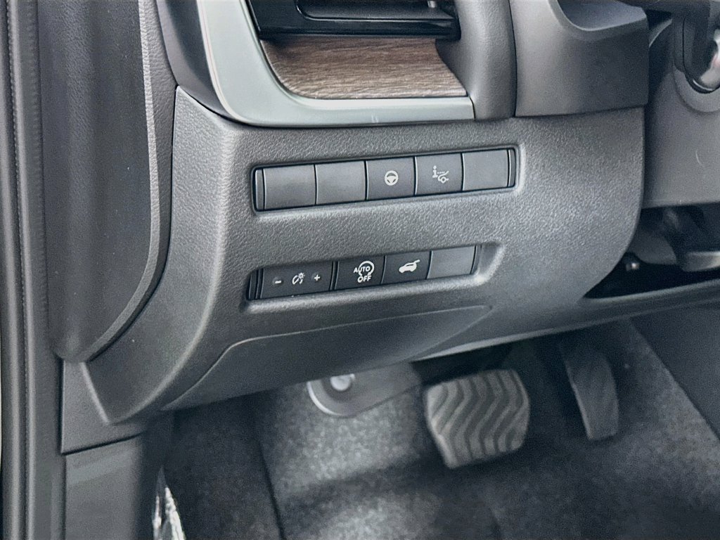 New 2026 Nissan Rogue Platinum AWD/4WD image 15