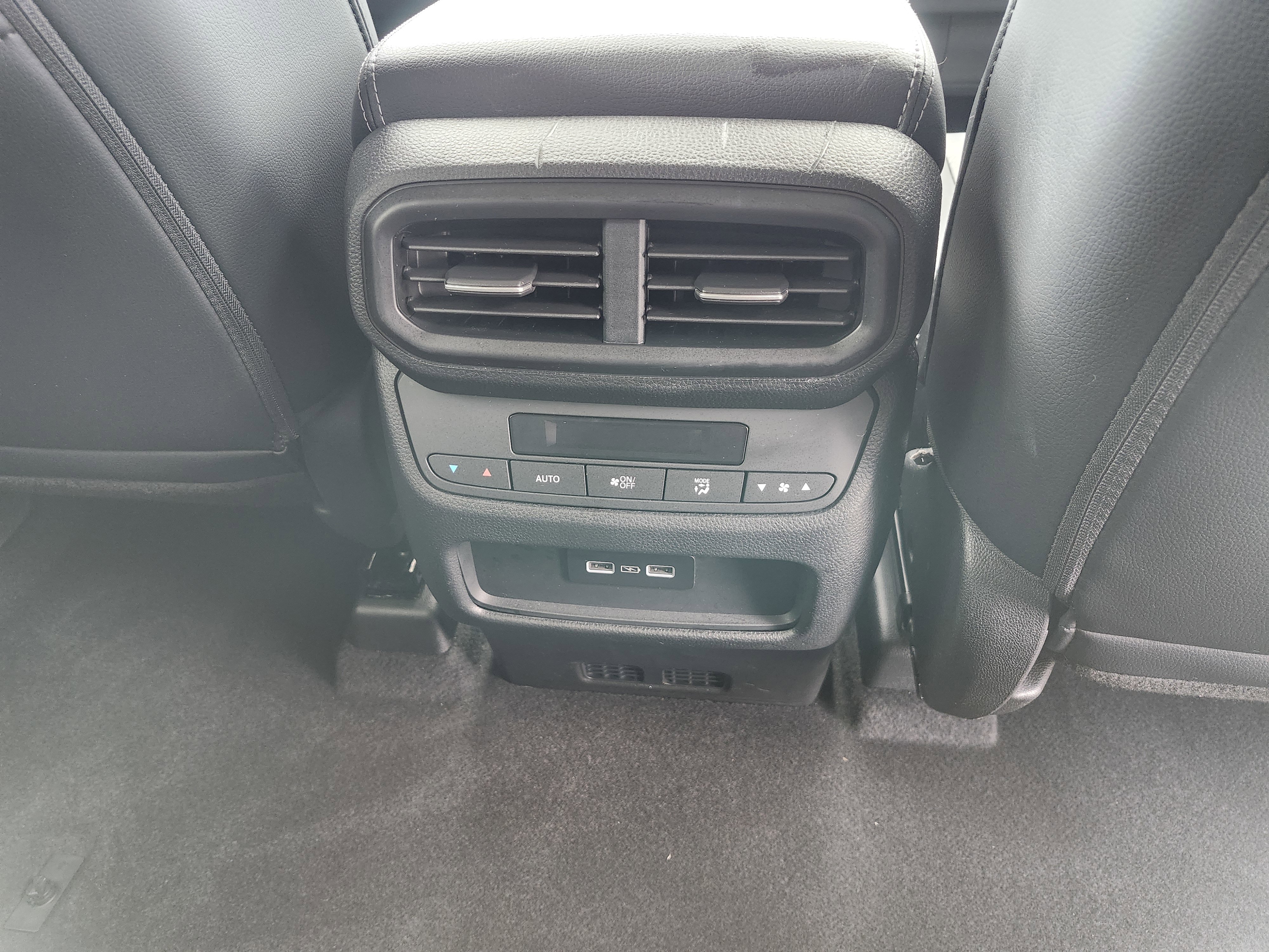 Used 2023 Honda Pilot EX-L image 23