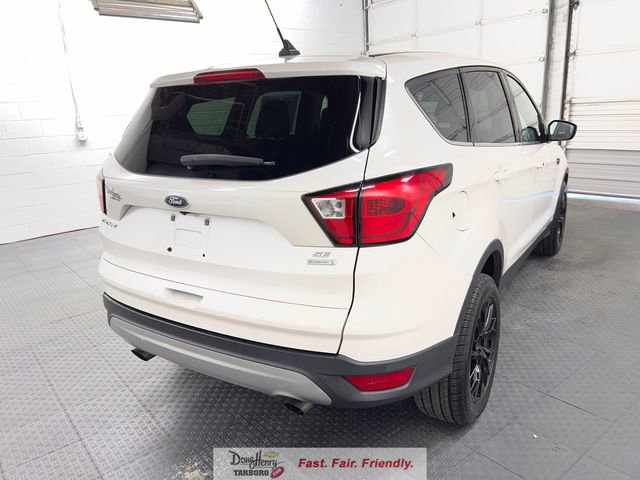 Used 2019 Ford Escape SE FWD image 8