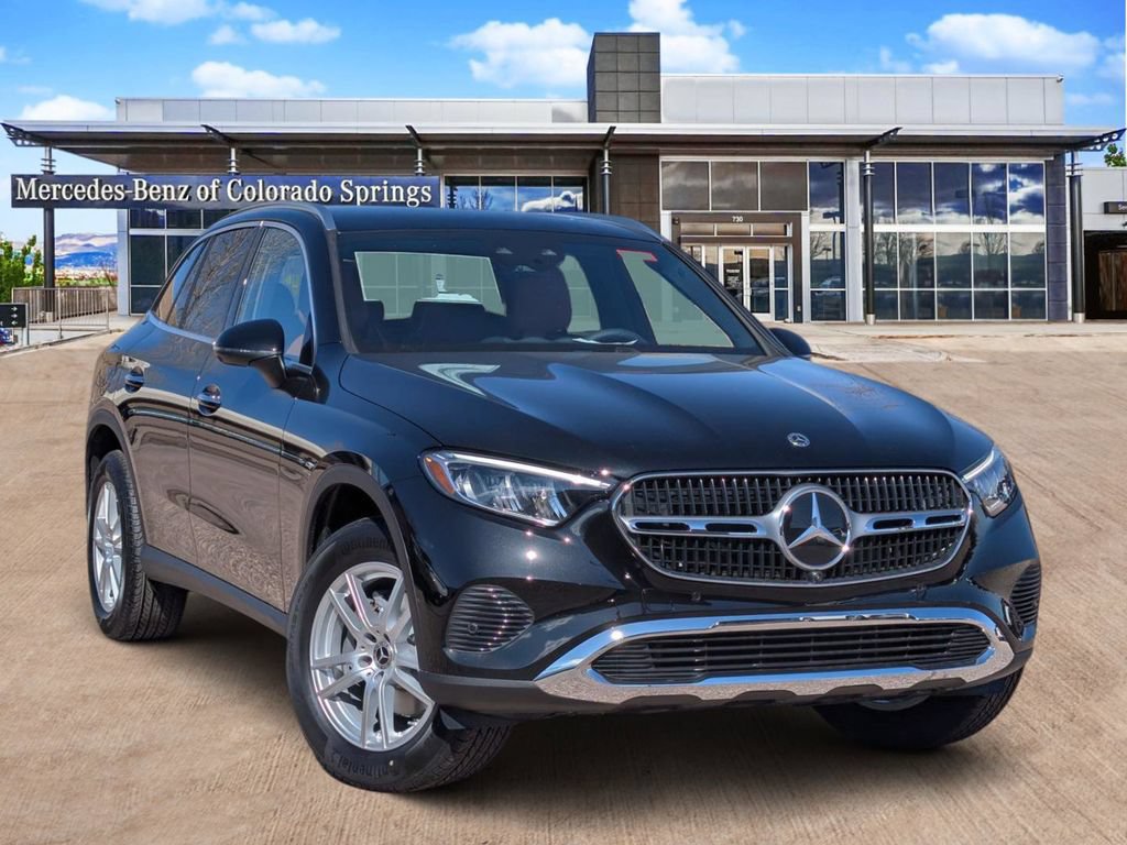 New 2026 Mercedes-Benz GLC 300 4MATIC image 1