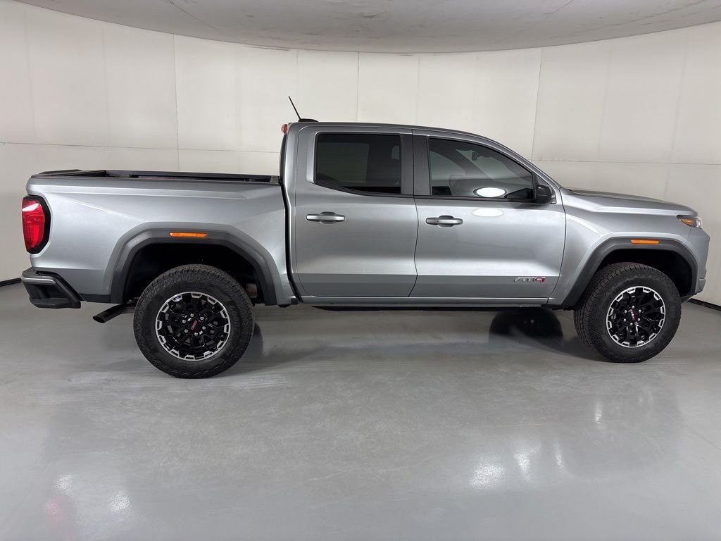 Used 2026 GMC Canyon AT4 AWD/4WD image 9