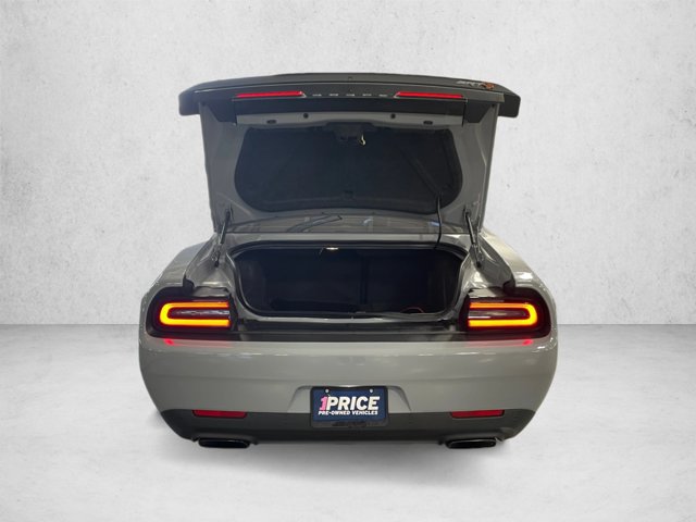Used 2021 Dodge Challenger SRT Hellcat w/ Plus Package RWD image 6
