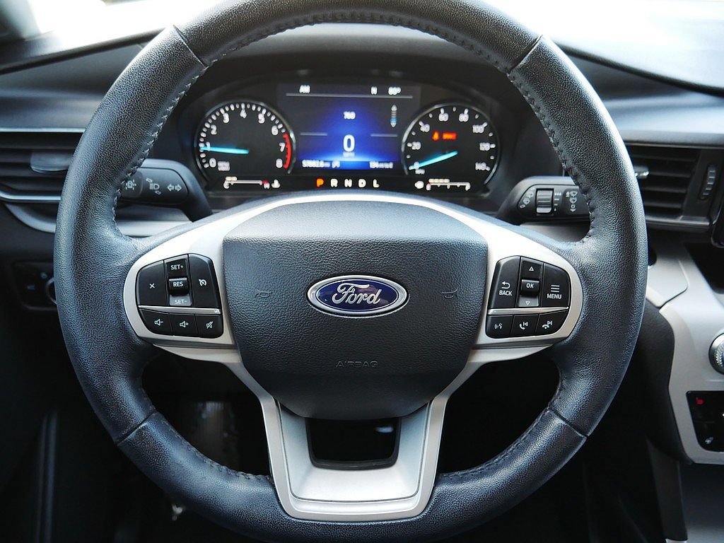 Used 2023 Ford Explorer XLT w/ Equipment Group 202A AWD/4WD image 20
