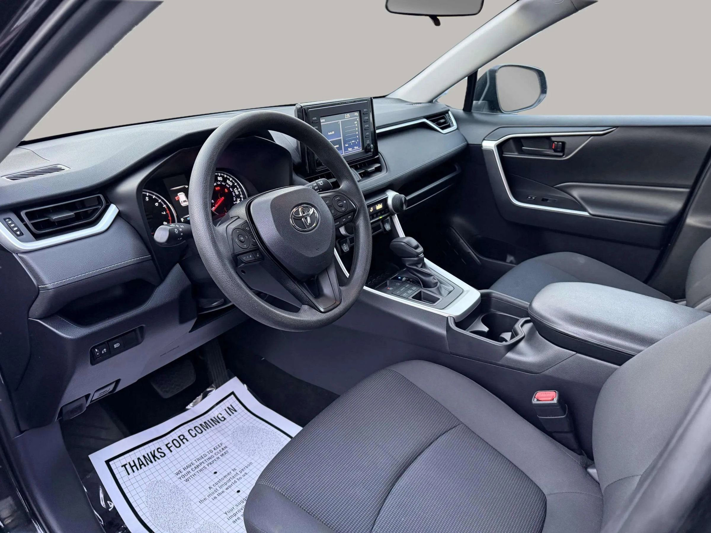 Used 2019 Toyota RAV4 LE image 12