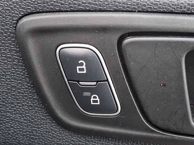 Used 2018 Ford EcoSport S FWD image 29
