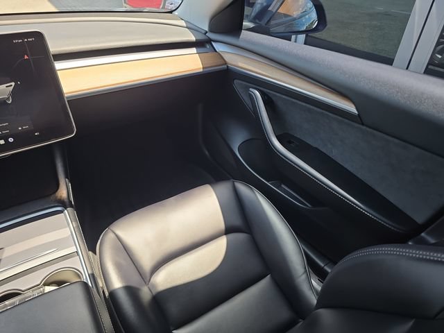 Used 2023 Tesla Model 3 Standard Range RWD image 14