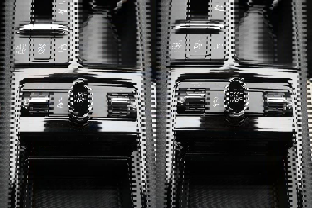 Used 2025 Kia K5 GT-Line image 27