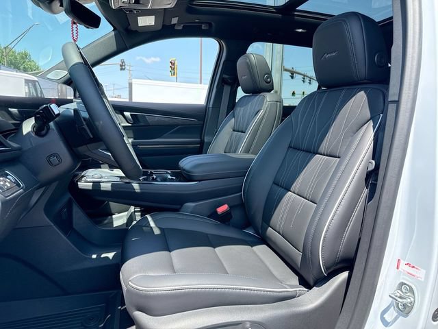New 2026 Buick Enclave Avenir w/ Super Cruise Package AWD/4WD image 11