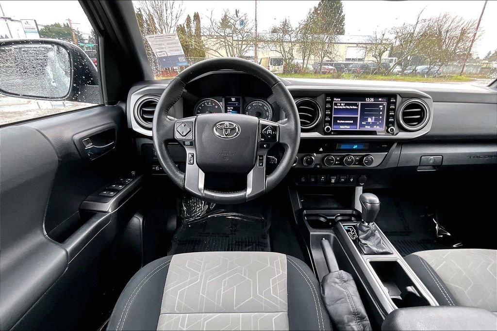 Used 2021 Toyota Tacoma TRD Off-Road w/ Technology Package image 7