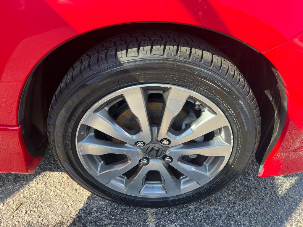 Used 2013 Honda Fit Sport image 36