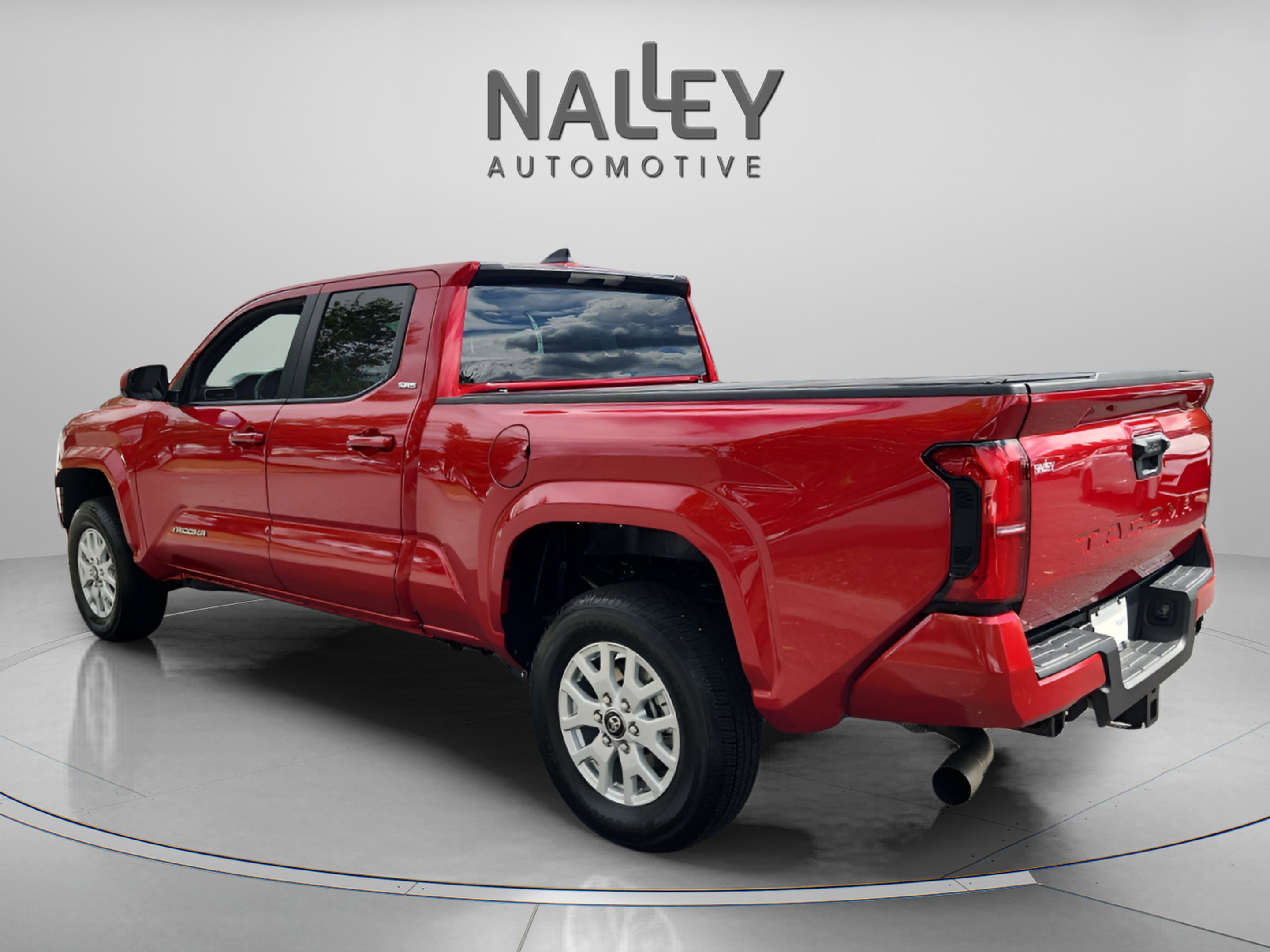 Certified 2025 Toyota Tacoma SR5 image 3