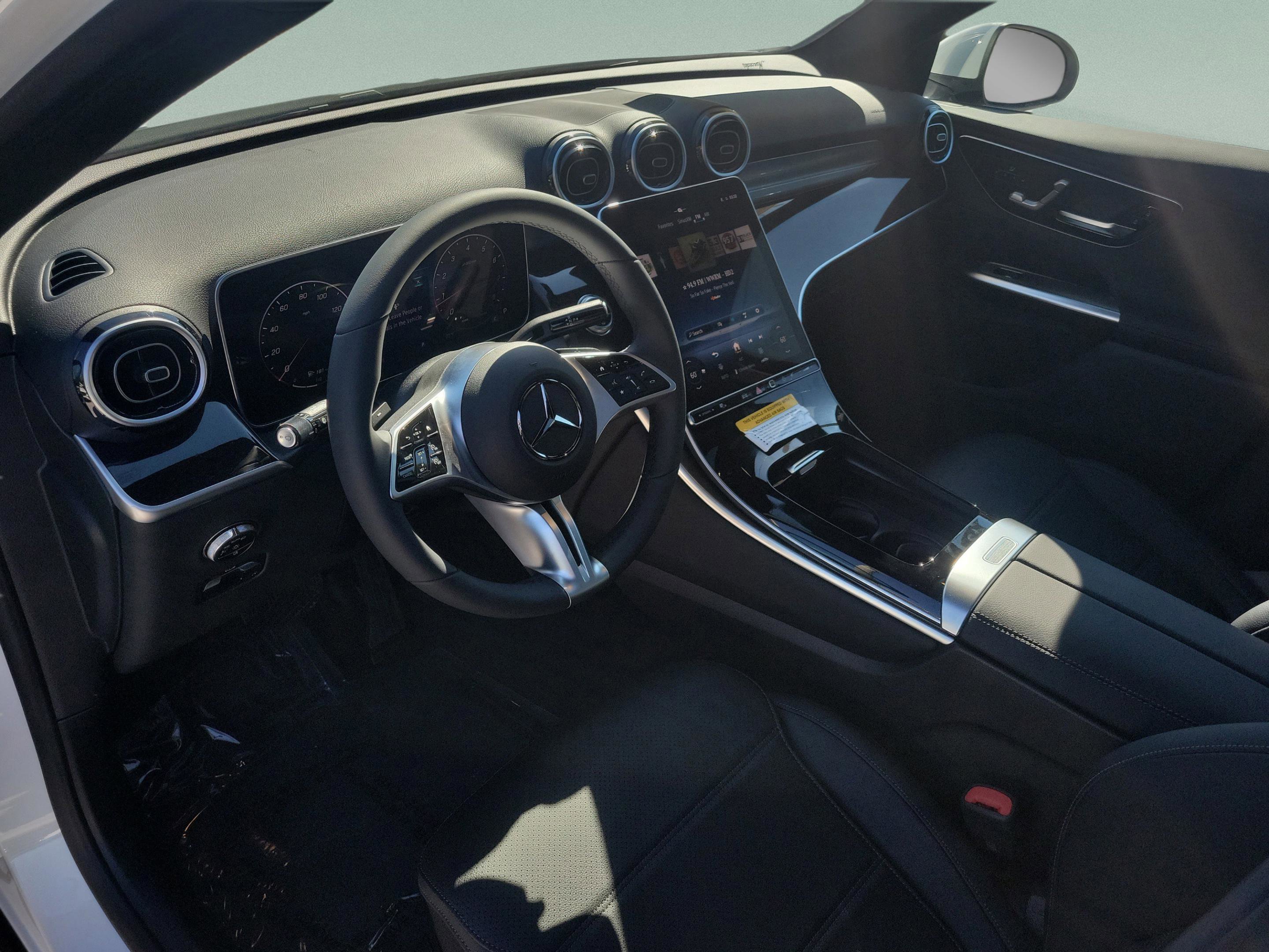 Certified 2026 Mercedes-Benz GLC 300 4MATIC image 17
