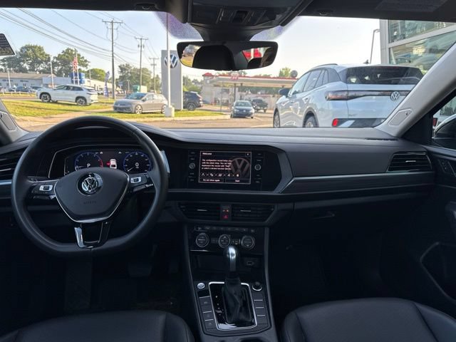 Certified 2020 Volkswagen Jetta SEL FWD image 5