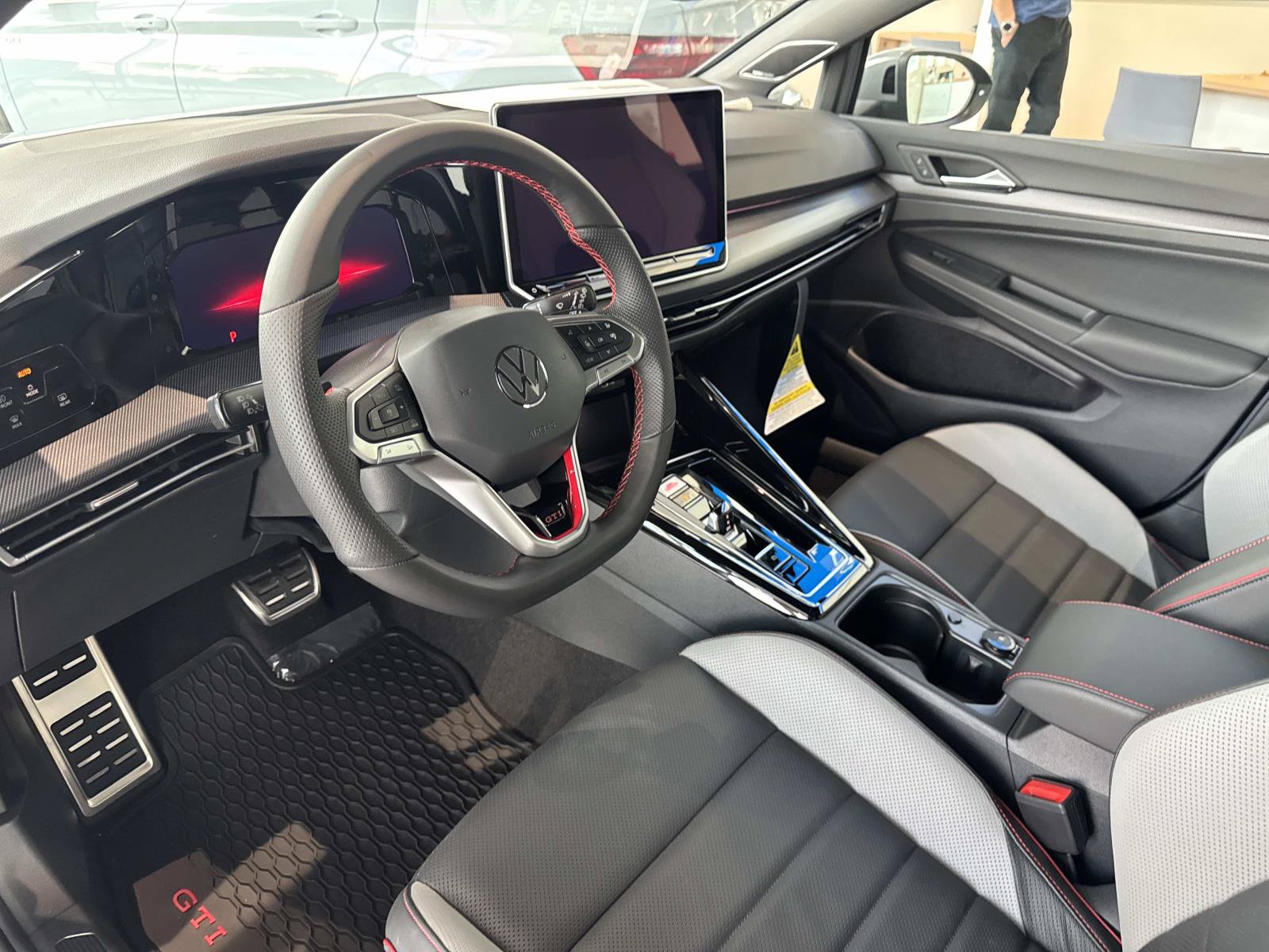 New 2026 Volkswagen GTI SE FWD image 13