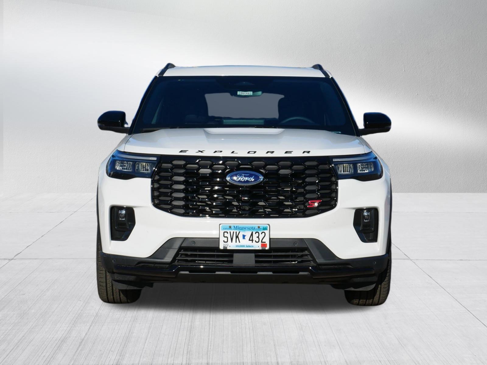 Used 2026 Ford Explorer ST w/ Sun And Sound Package AWD/4WD image 2