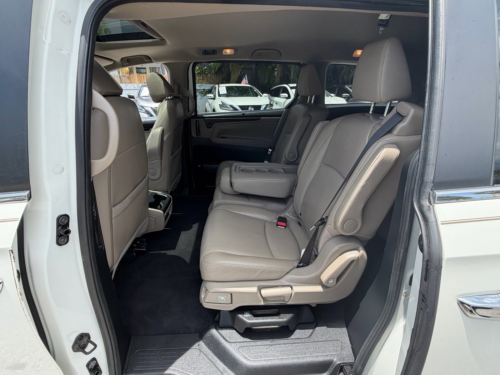 Used 2019 Honda Odyssey EX-L image 12