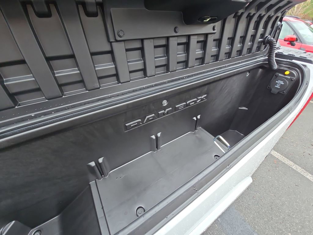 New 2026 RAM 1500 Limited AWD/4WD image 14