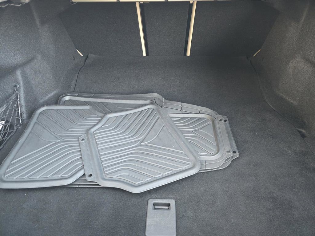 Used 2021 Mercedes-Benz C 300 Sedan image 26