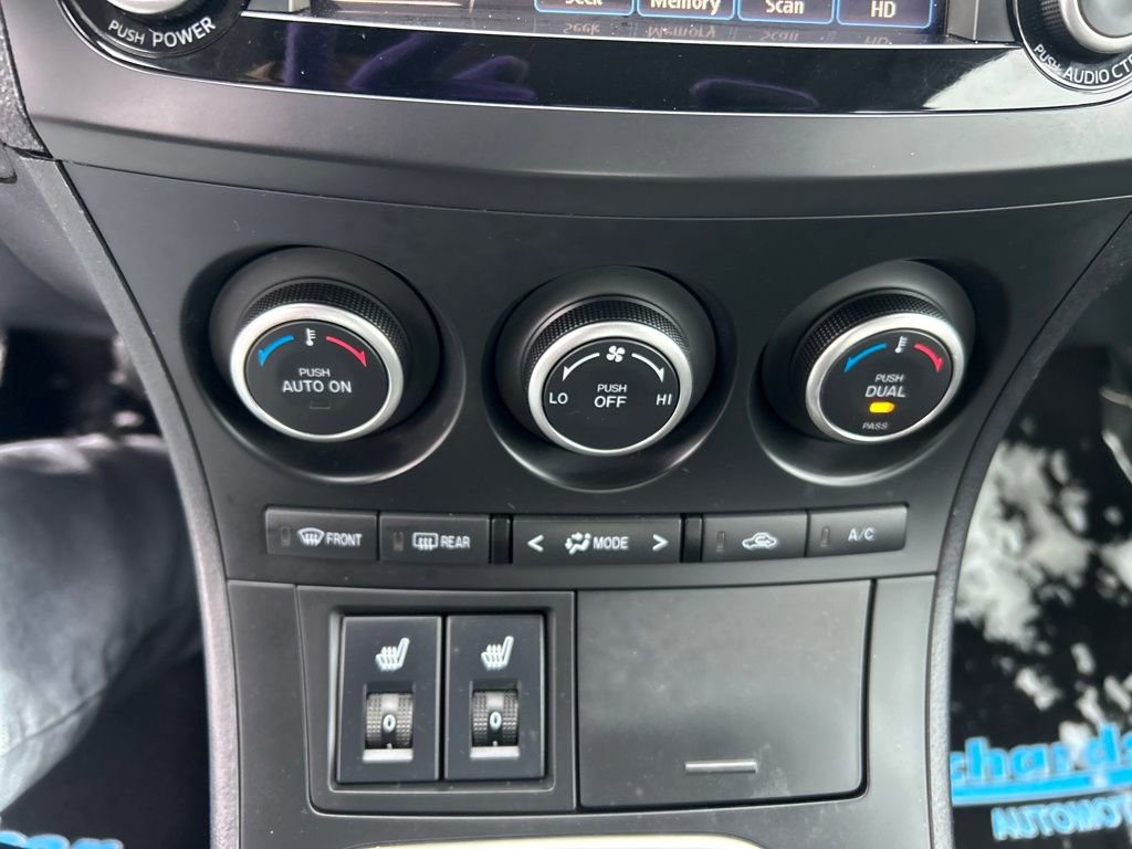 Used 2013 MAZDA MAZDA3 i Grand Touring image 27