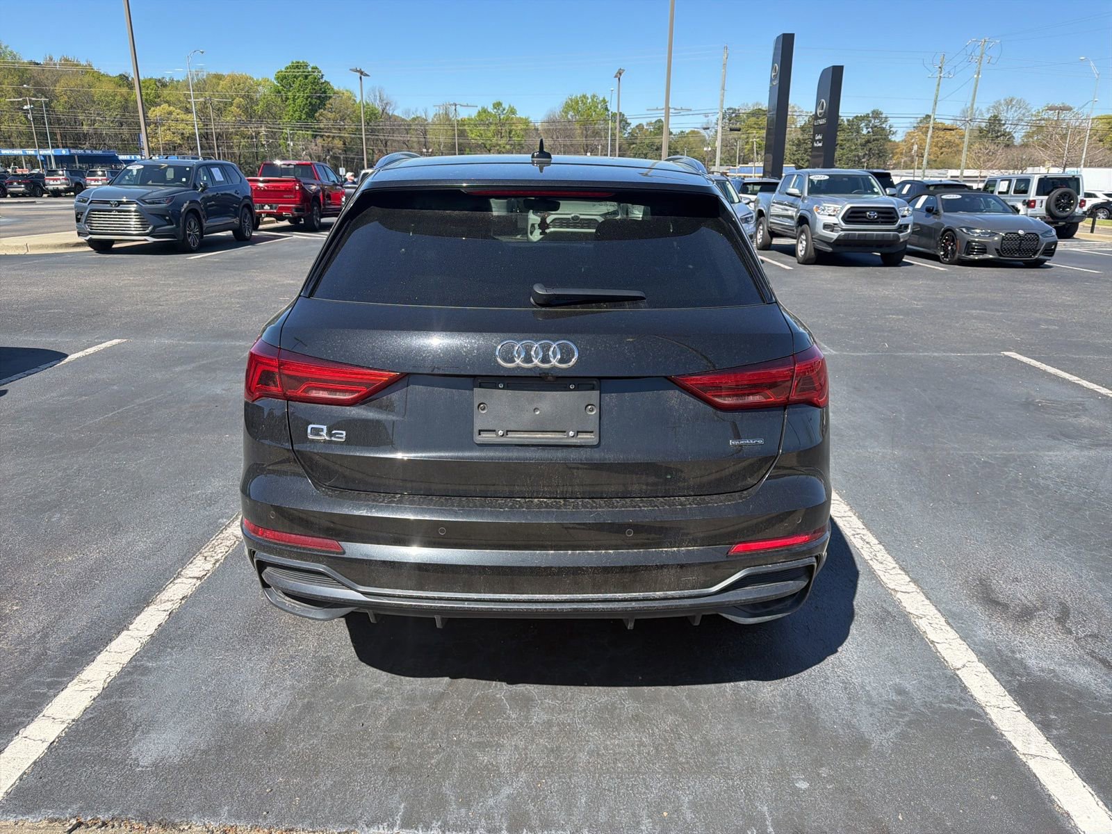 Used 2021 Audi Q3 2.0T Premium image 6