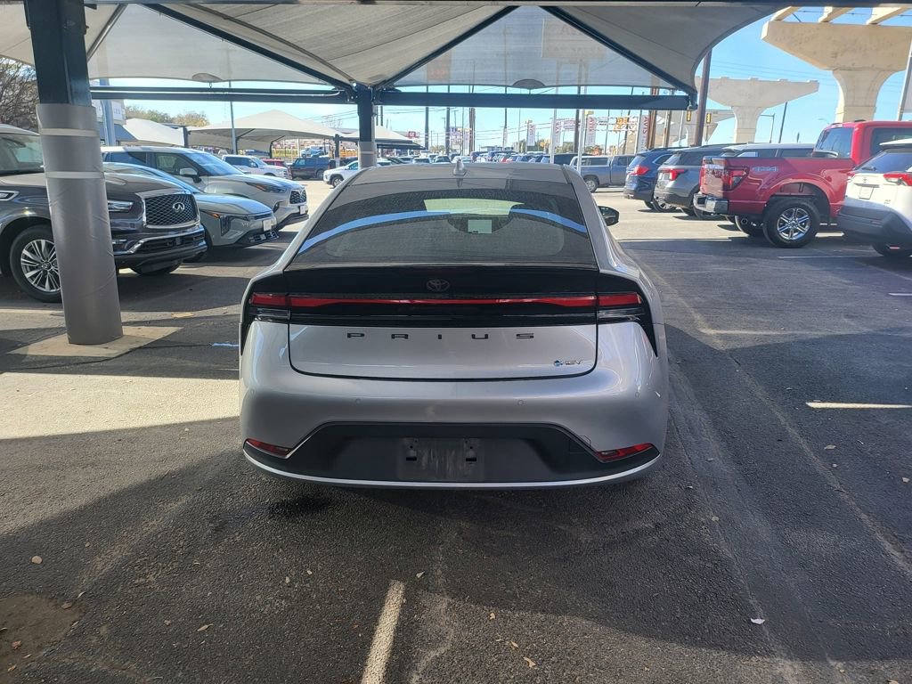 Used 2025 Toyota Prius Limited image 13