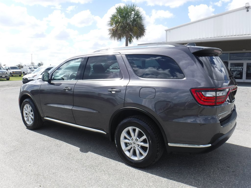 Used 2021 Dodge Durango SXT image 9