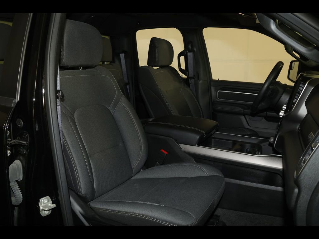 Used 2024 RAM 1500 Big Horn image 30