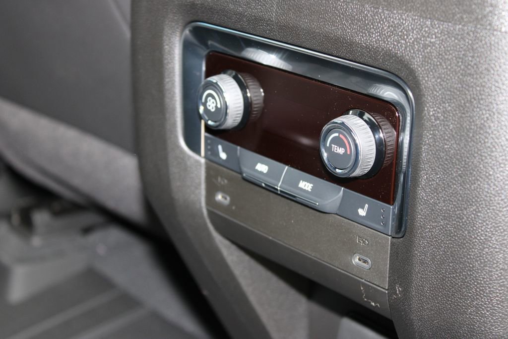 New 2025 Chevrolet Tahoe LT w/ Comfort Package image 27