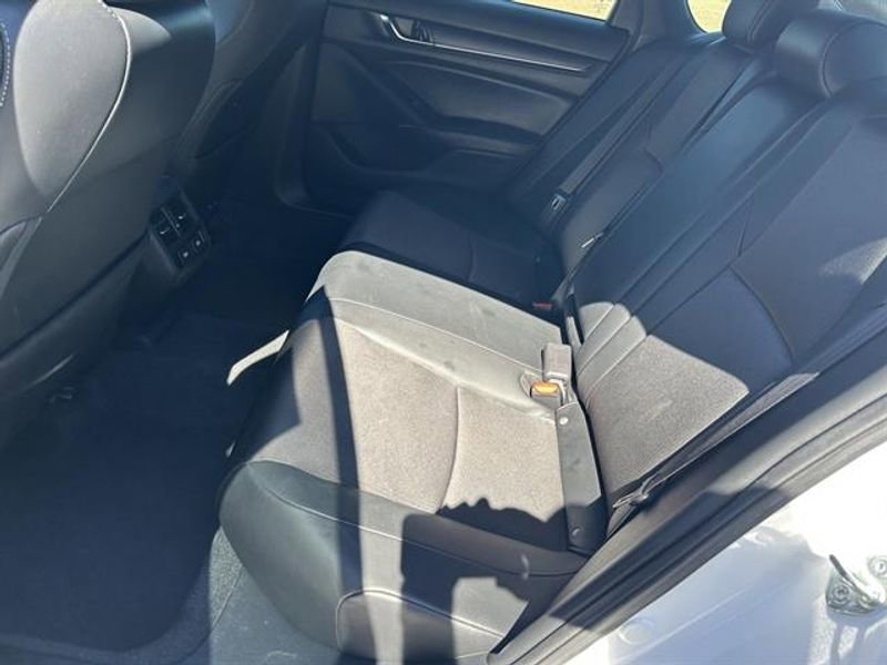 Used 2021 Honda Accord Sport image 24