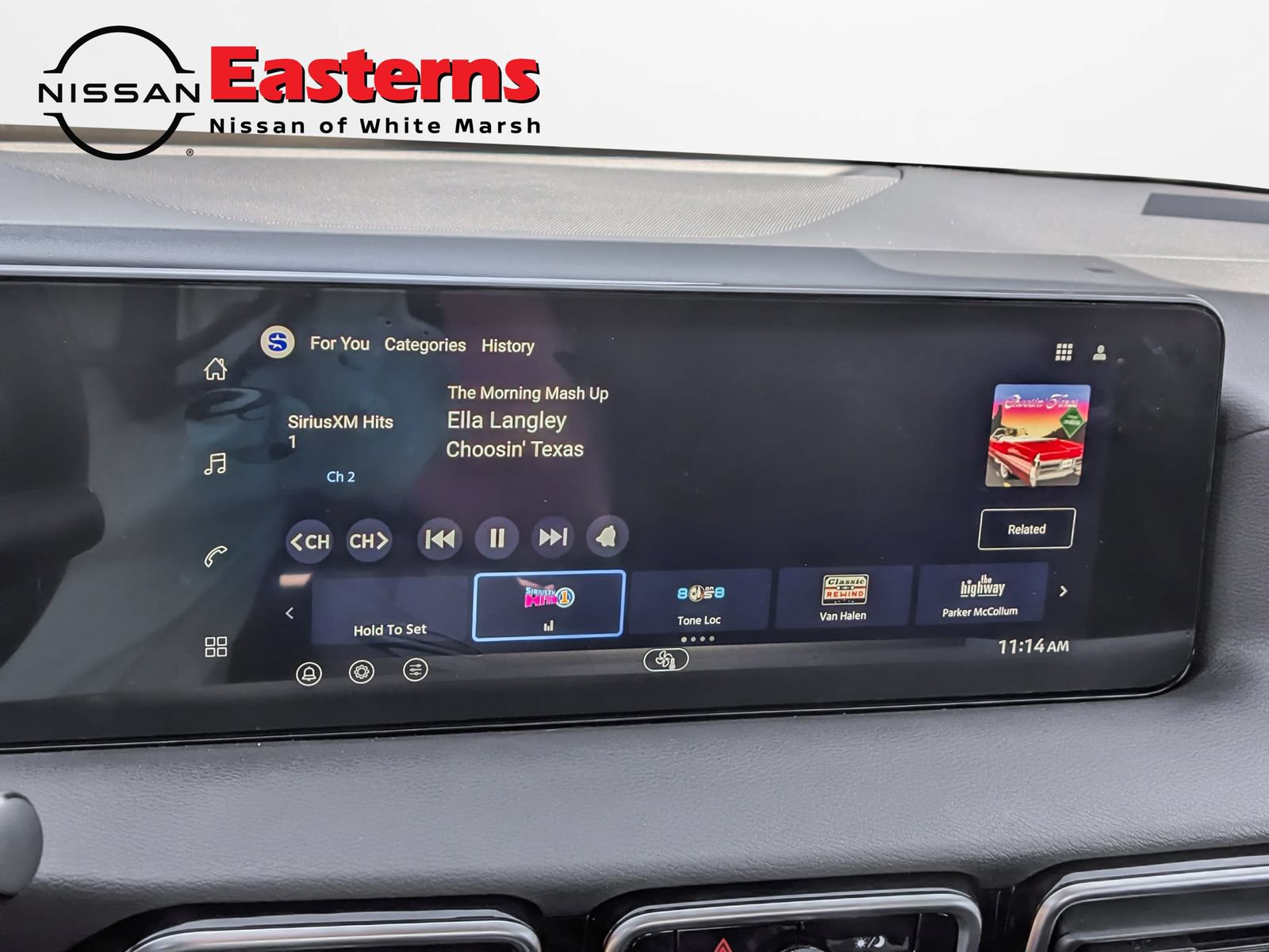 New 2027 Nissan Sentra SR w/ Floor Mat Package FWD image 12