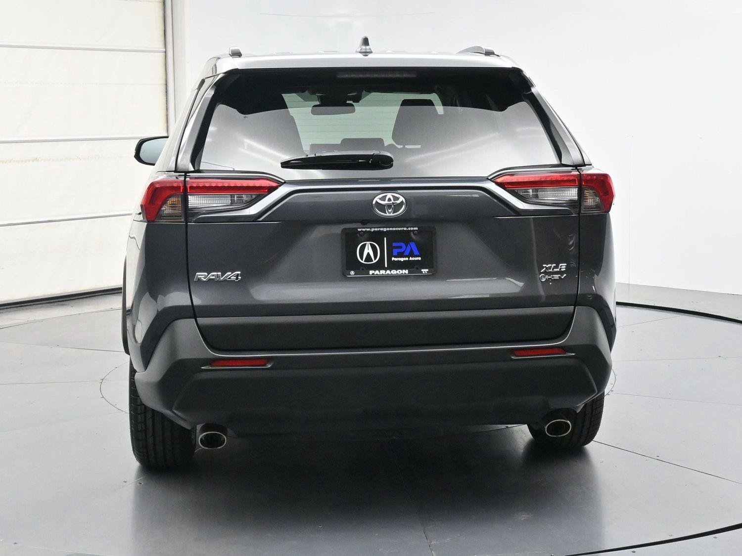 Used 2025 Toyota RAV4 XLE w/ Convenience Package AWD/4WD image 4