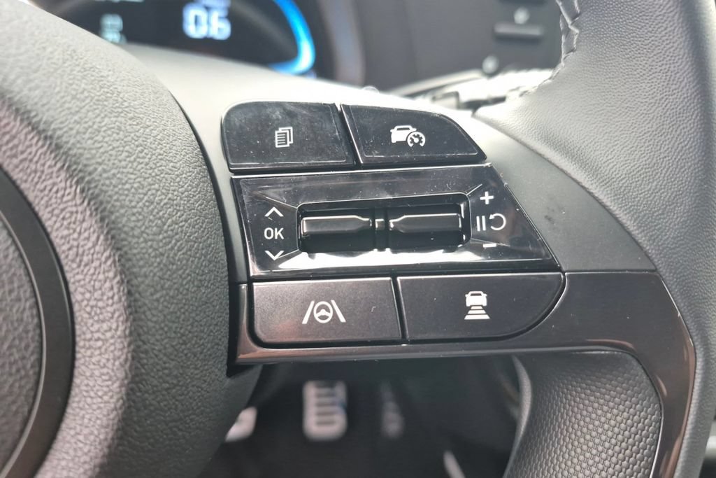 New 2026 Hyundai Elantra SEL Sport FWD image 26