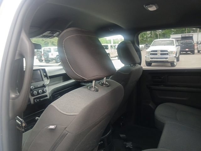 Used 2024 RAM 2500 Tradesman w/ Chrome Appearance Group AWD/4WD image 15