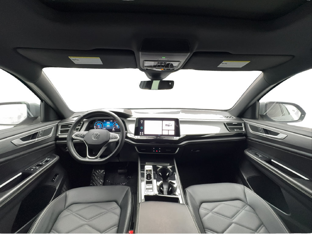 Used 2024 Volkswagen Atlas Cross Sport SE FWD image 39