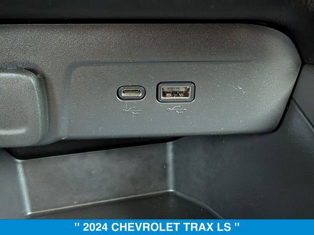 Certified 2024 Chevrolet Trax LS w/ LS Convenience Package image 26