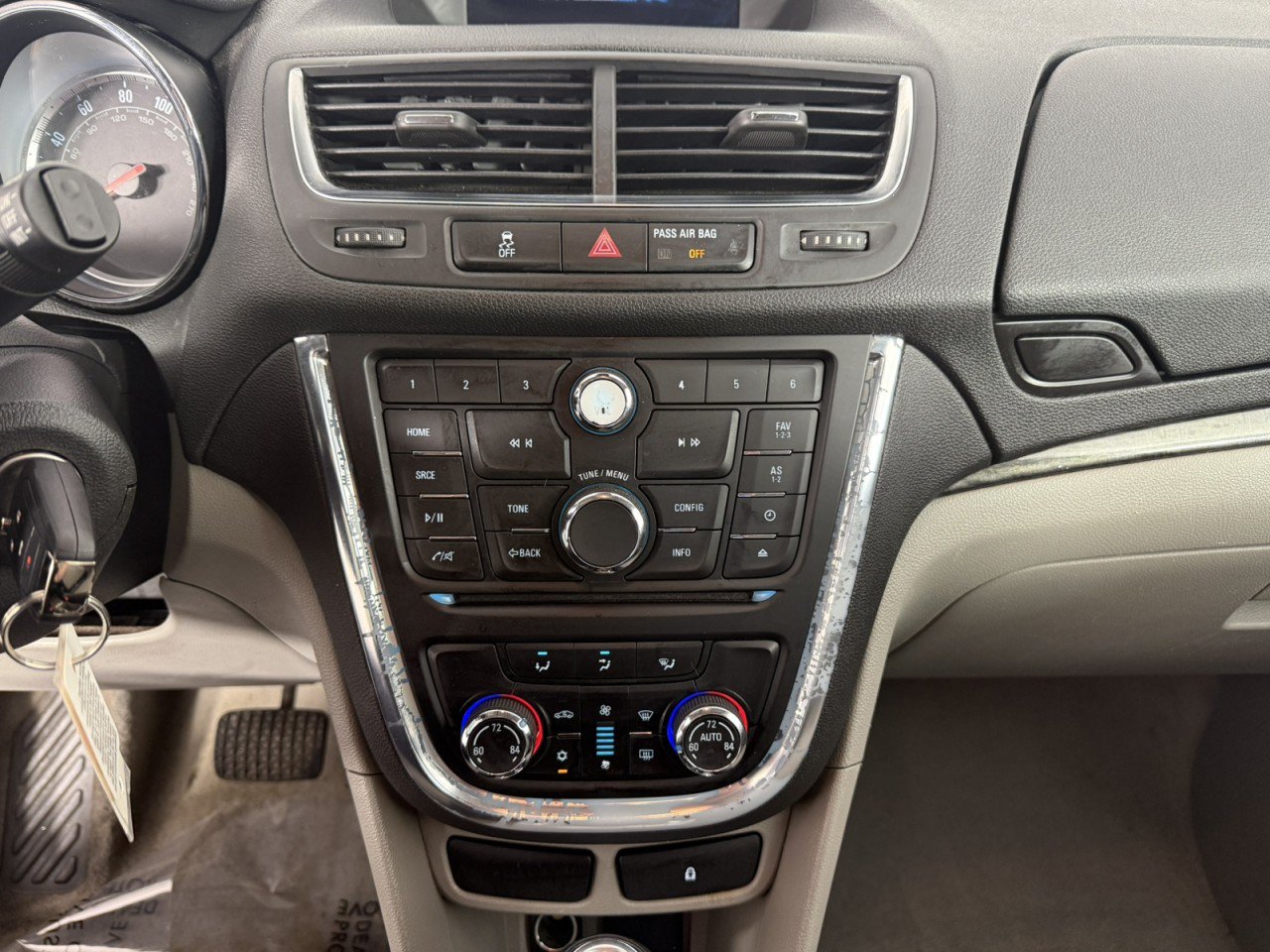 Used 2014 Buick Encore Convenience FWD image 18
