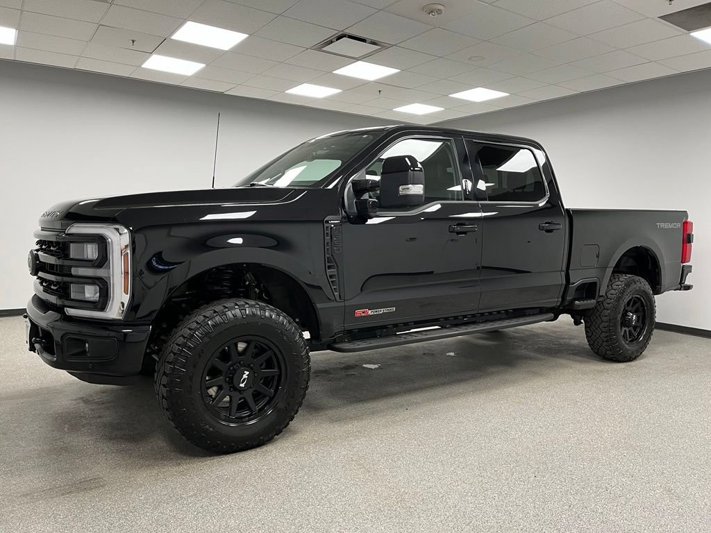 Used 2024 Ford F350 Lariat w/ Lariat Ultimate Package AWD/4WD image 5