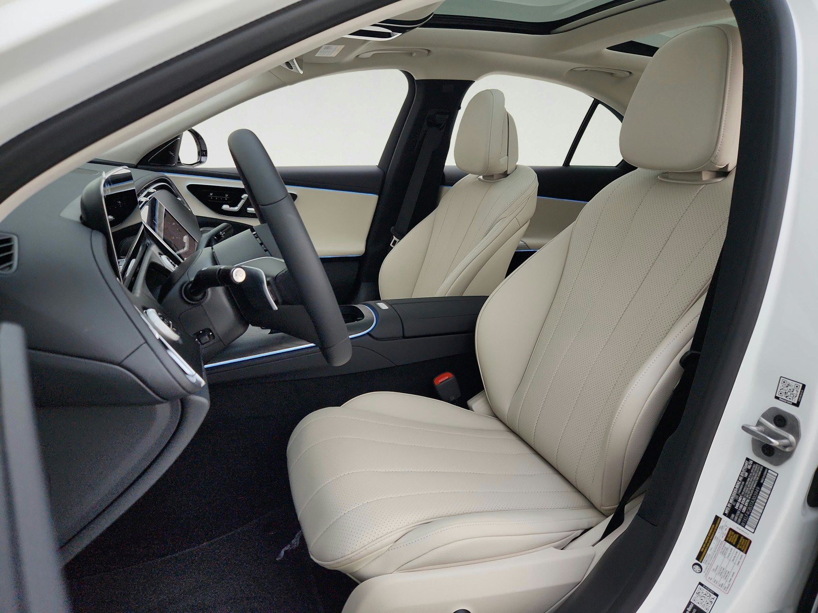 New 2026 Mercedes-Benz E 350 Sedan image 17