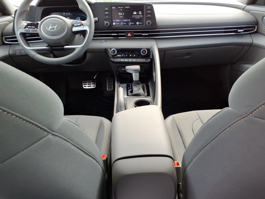 New 2026 Hyundai Elantra Sport FWD image 12