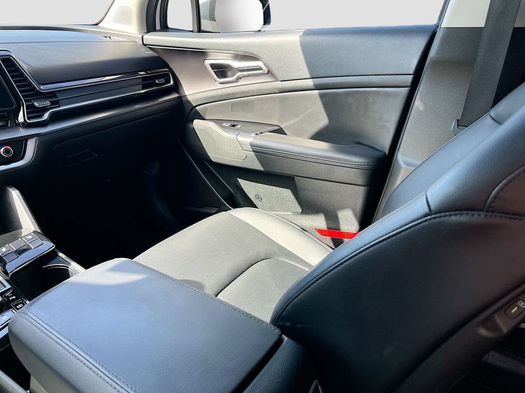 Used 2023 Kia Sportage EX FWD image 23