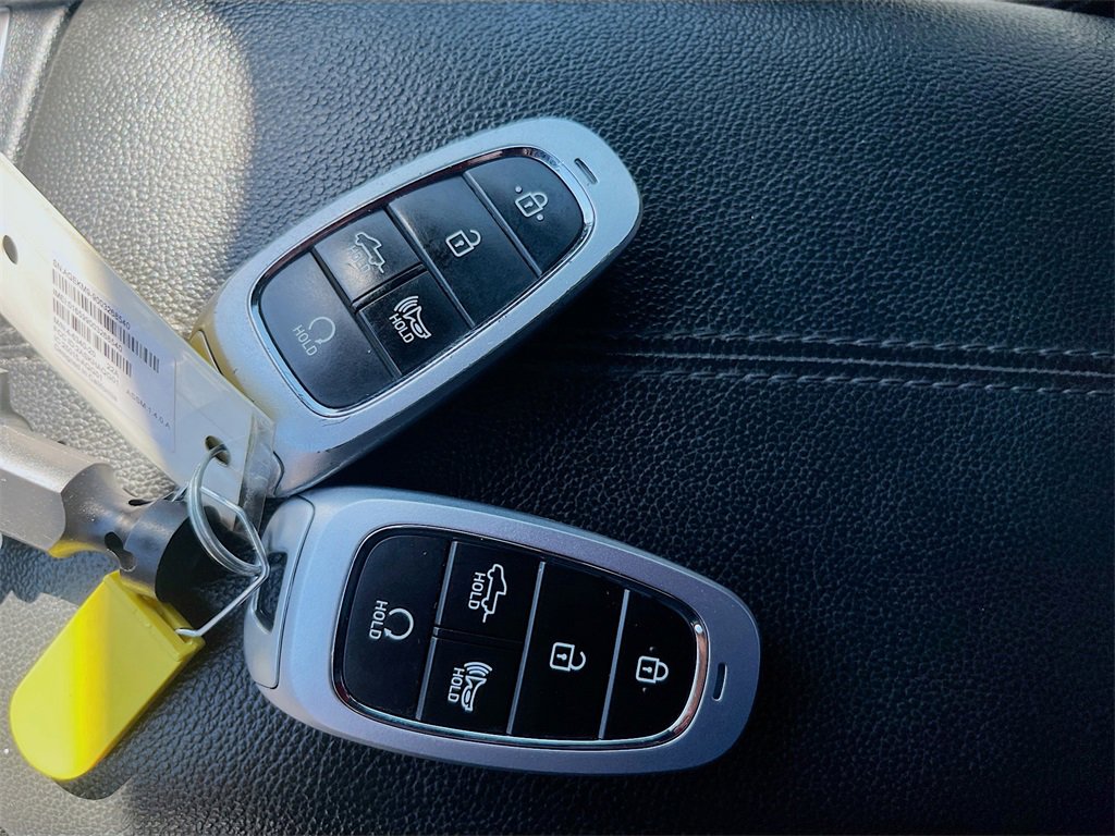 Used 2024 Hyundai Santa Cruz SEL image 32