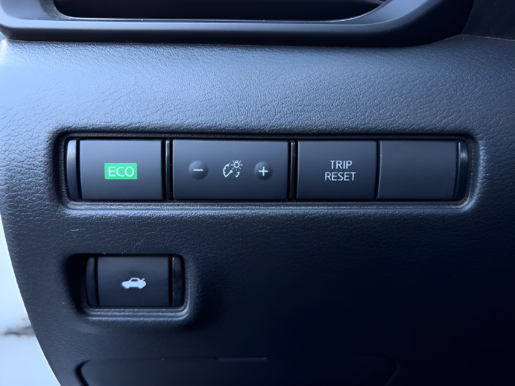 Certified 2023 Nissan Sentra S FWD image 19