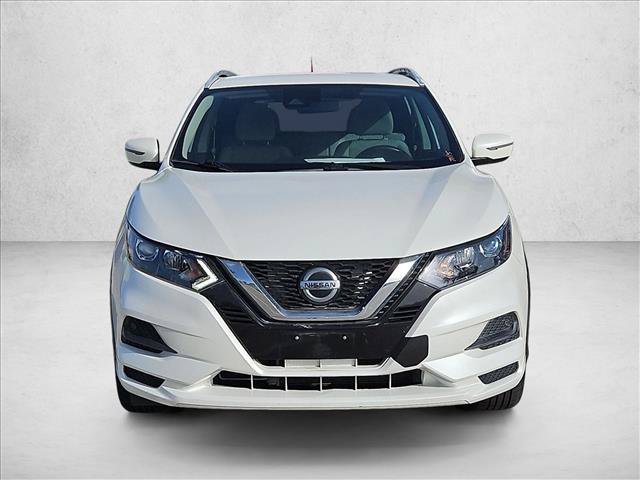 Used 2020 Nissan Rogue Sport SV FWD image 2