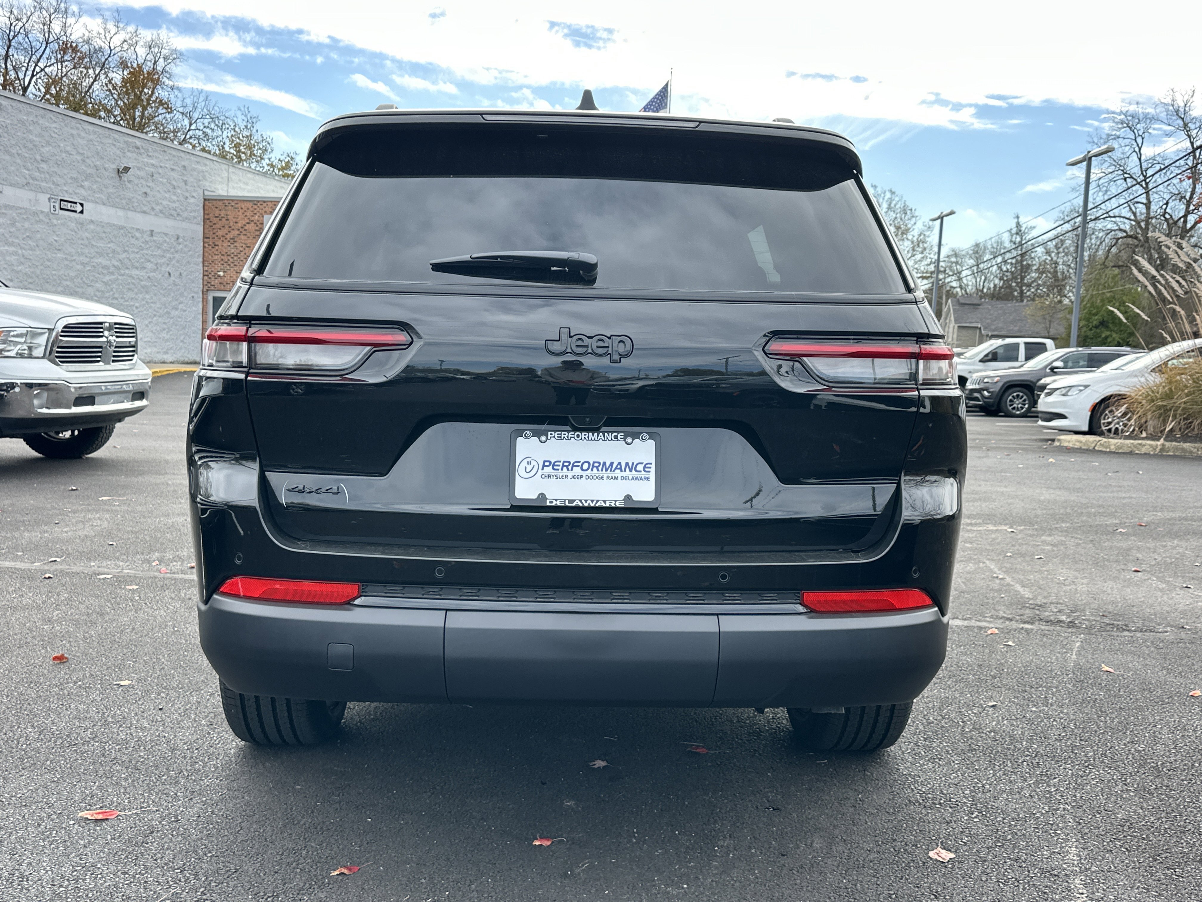 New 2025 Jeep Grand Cherokee L Altitude image 15