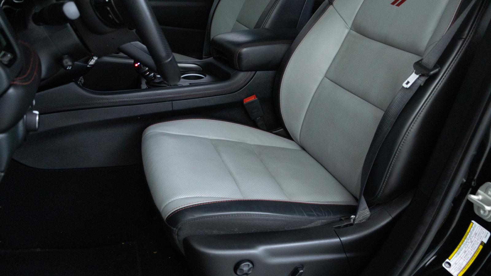 Used 2023 Dodge Durango GT AWD/4WD image 12
