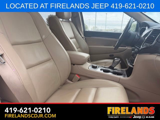 Used 2021 Jeep Grand Cherokee Limited AWD/4WD image 16