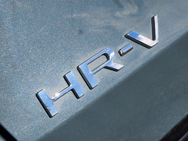 Used 2025 Honda HR-V EX-L image 17